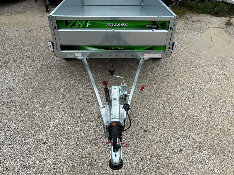 Remolque Erde Daxara 239×4 con frenos 1500/1000 KG Peso bruto – Remolques EURO COLVEN MODULAR
